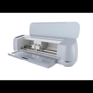 Cricut maker 3 NEW (Unopened BOX)